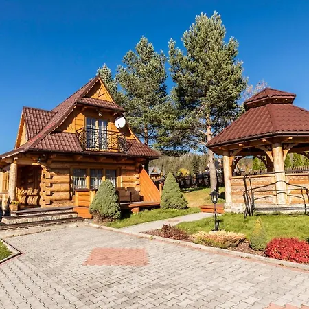 Udanypobyt Przy Lesie Vakantiehuis *