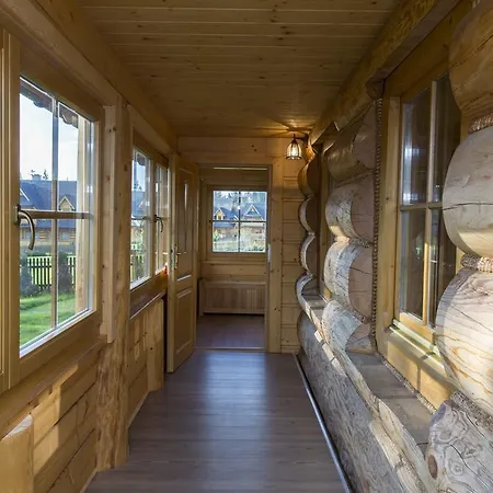 Ferienhaus Udanypobyt Przy Lesie