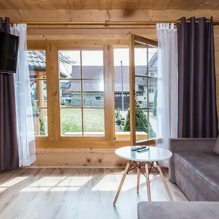 Udanypobyt Przy Lesie Ferienhaus