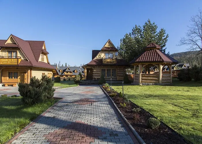 Udanypobyt Przy Lesie קושצ'ליסקו