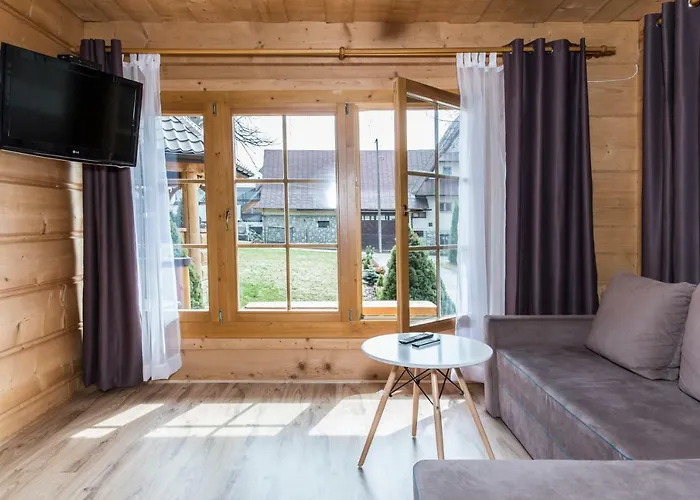 Udanypobyt Przy Lesie בית נופש