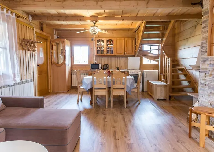 Udanypobyt Przy Lesie בית נופש *